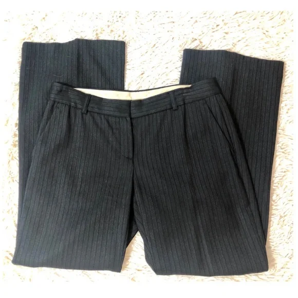 ⭐️Theory wool blend dress slacks - Picture 3 of 7